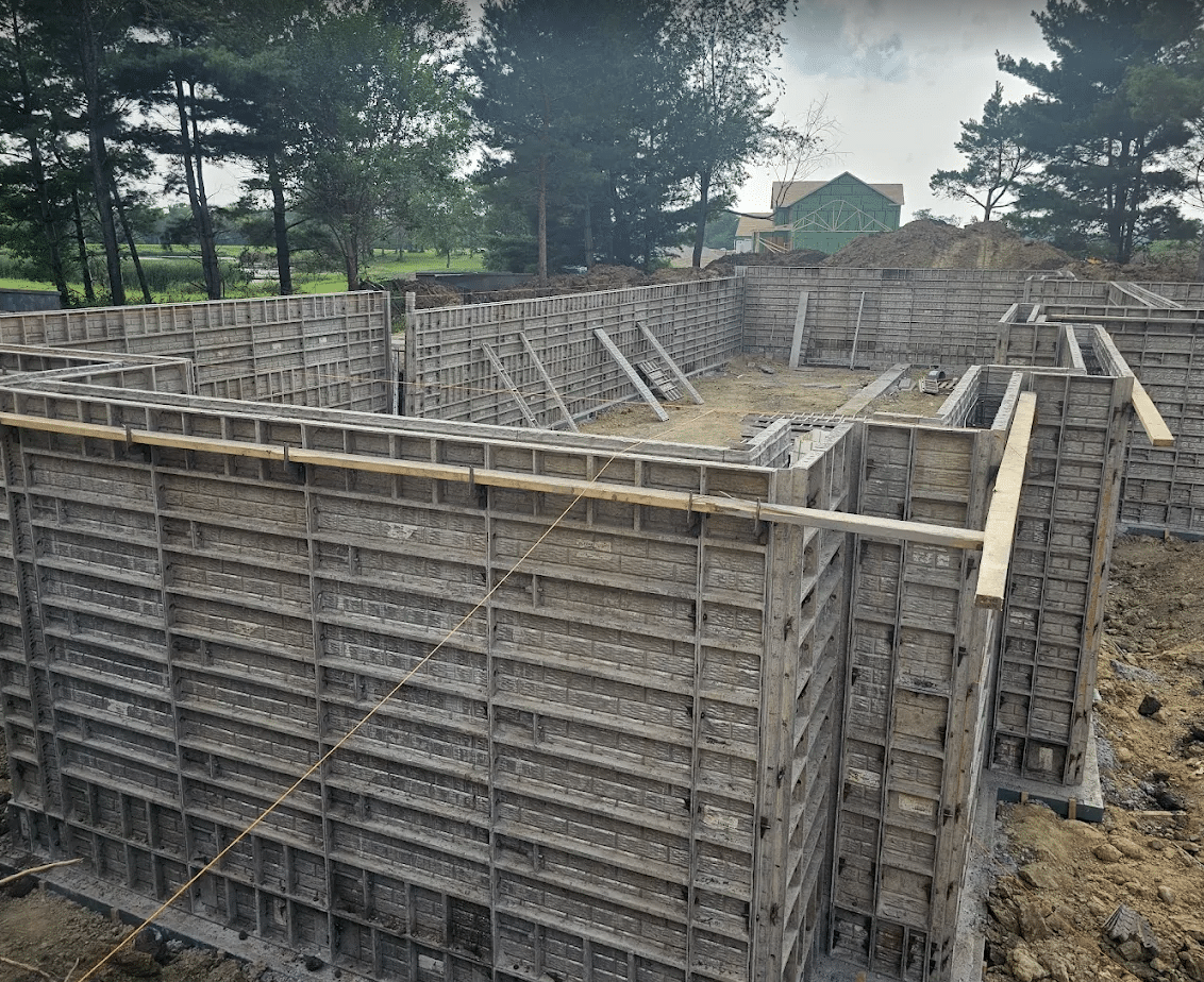 New concrete foundation pour Des Moines Iowa